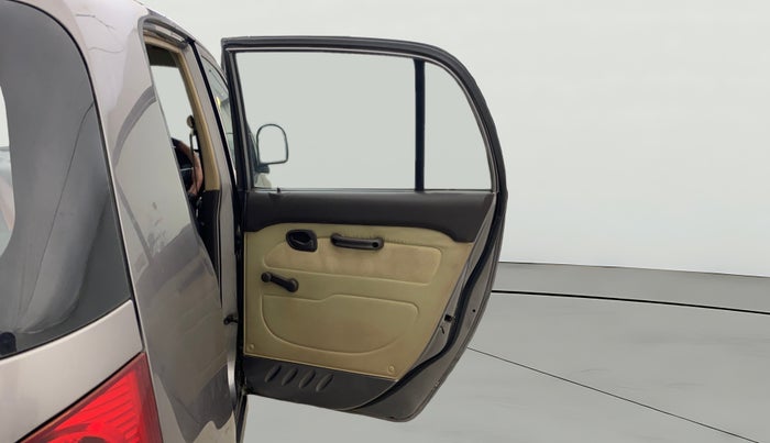 2012 Hyundai Santro Xing GL PLUS, Petrol, Manual, 66,990 km, RHS Rear Door