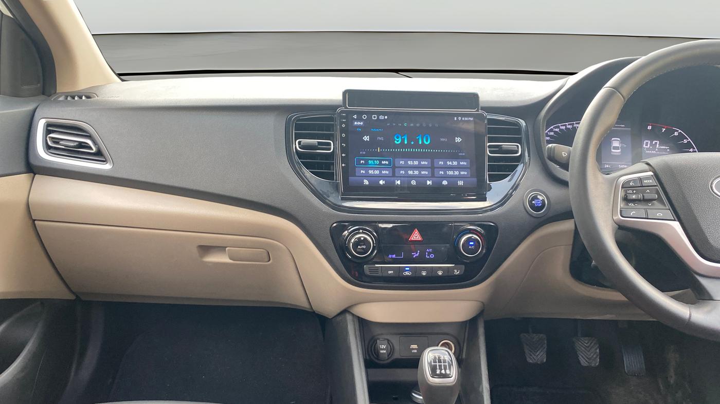 2023 Hyundai Verna SX 1.5 l MPI, Petrol, Manual, 5,493 km, Air Conditioner