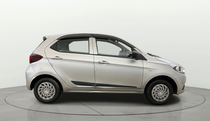2018 Tata Tiago XE PETROL, Petrol, Manual, 56,825 km, Right Side View