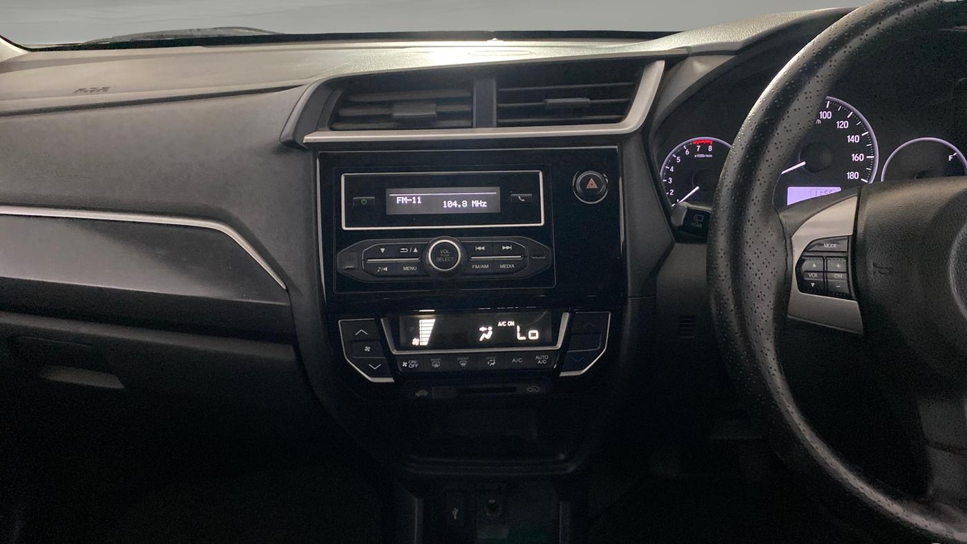 2018 Honda BR-V 1.5L I-VTEC S, Petrol, Manual, 1,16,415 km, Air Conditioner