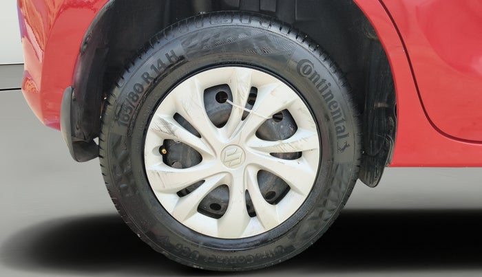 2018 Maruti Swift VXI, Petrol, Manual, 39,076 km, Right Rear Wheel