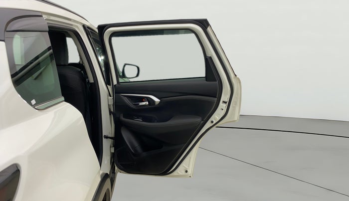 2022 Toyota URBAN CRUISER HYRYDER V NEO DRIVE, Petrol, Manual, 23,401 km, RHS Rear Door