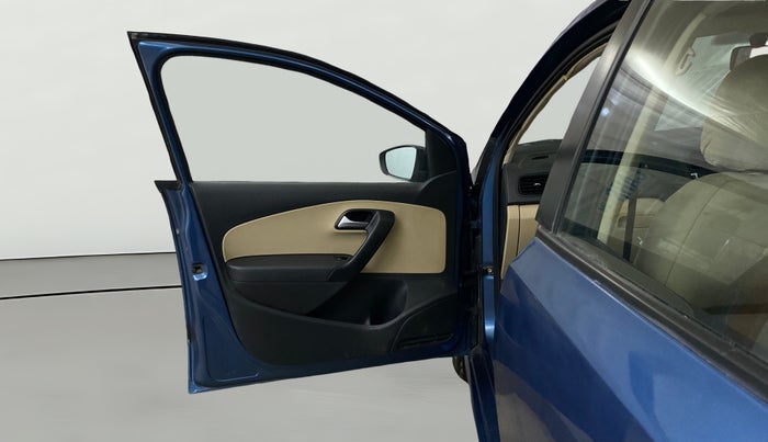 2016 Volkswagen Ameo COMFORTLINE 1.2L, Petrol, Manual, 43,710 km, LHS Front Door