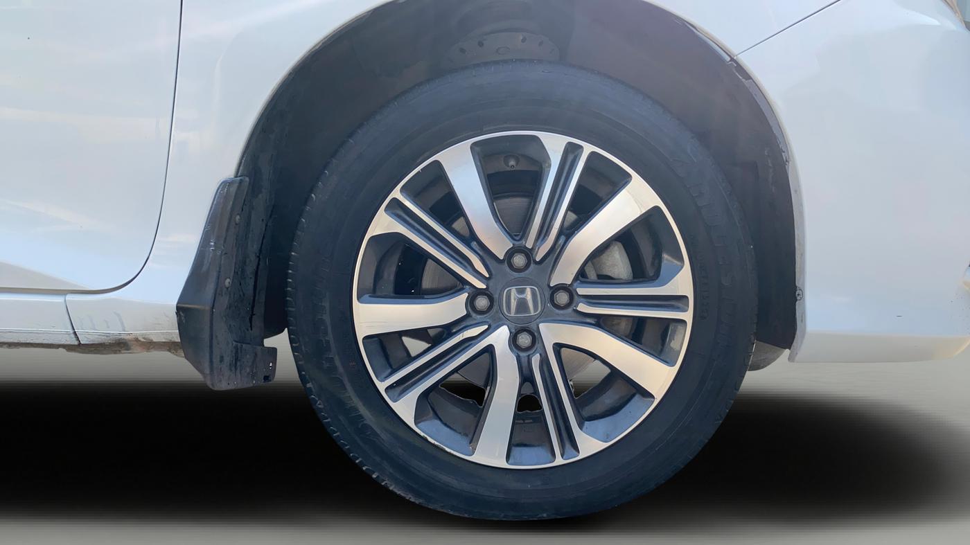 2022 Honda City 1.5L I-VTEC V MT 5TH GEN, Petrol, Manual, 38,063 km, Right Front Wheel