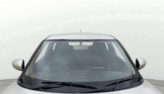 2020 Maruti Swift VXI, Petrol, Manual, 80,344 km, Front Windshield