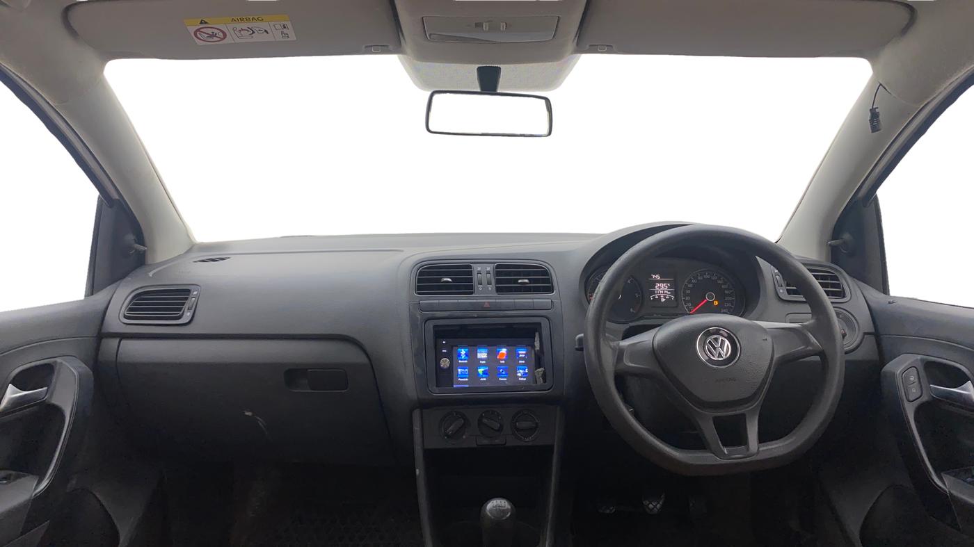 2018 Volkswagen Ameo TRENDLINE 1.5L, Diesel, Manual, 1,17,481 km, Dashboard