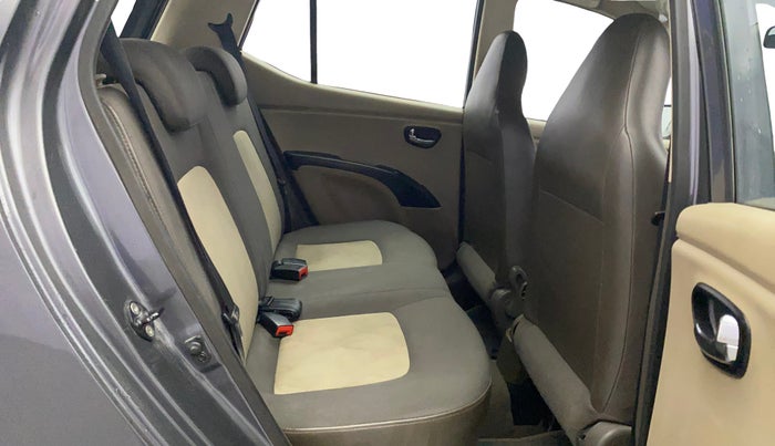 2013 Hyundai i10 SPORTZ 1.2, Petrol, Manual, 1,31,563 km, Right Side Rear Door Cabin