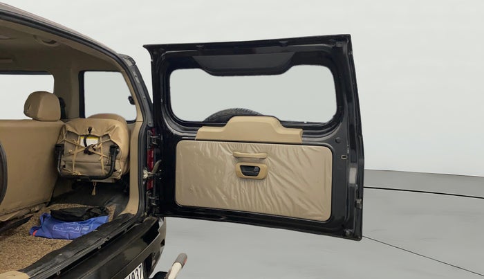 2023 Mahindra BOLERO NEO N10 R, Diesel, Manual, 37,997 km, Boot Door Open