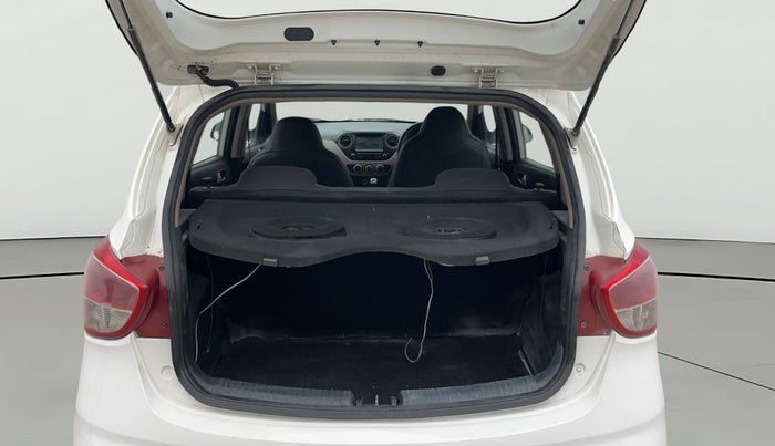 2018 Hyundai Grand i10 SPORTZ (O) 1.2 KAPPA VTVT, Petrol, Manual, 45,578 km, Boot Open Zoomed View