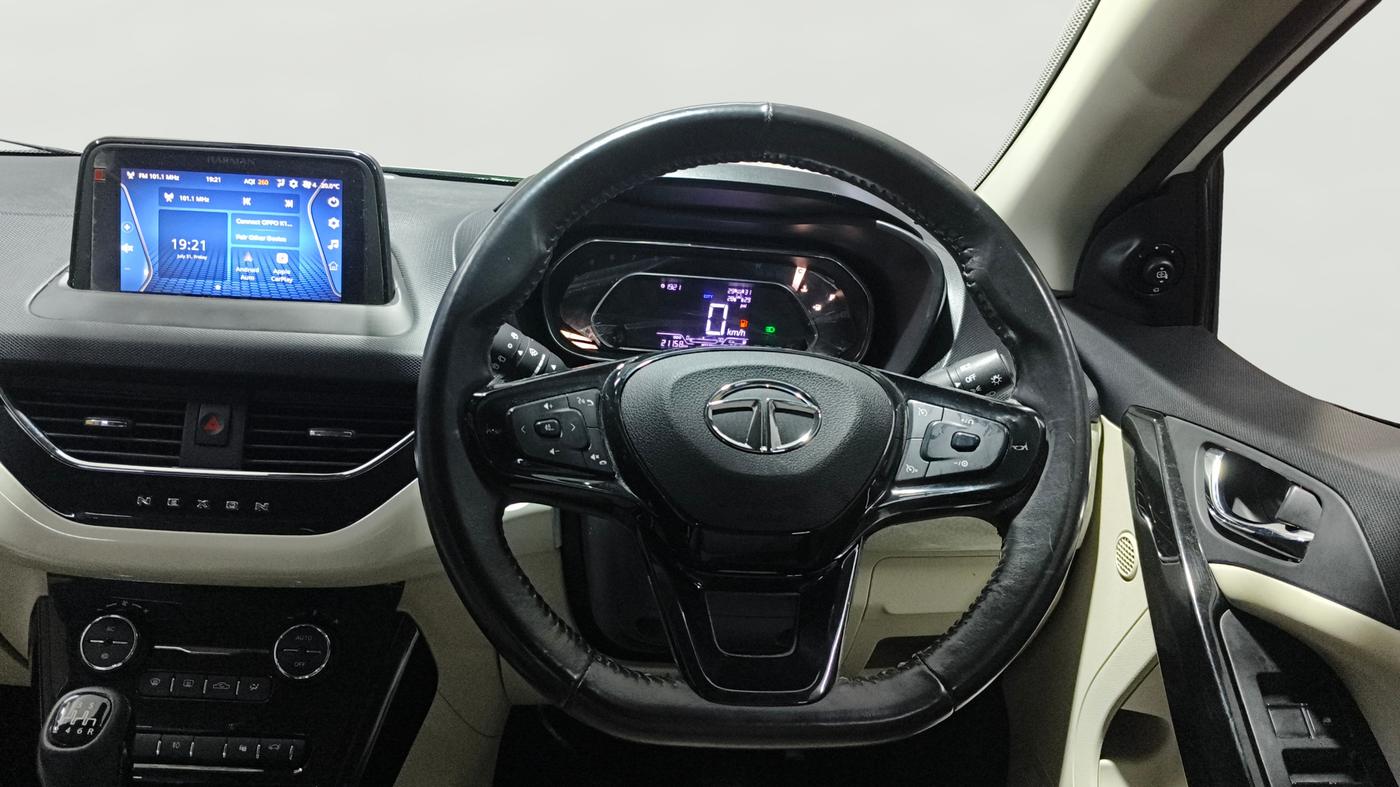 2022 Tata NEXON XZ PLUS (L), Petrol, Manual, 21,150 km, Steering Wheel Close Up