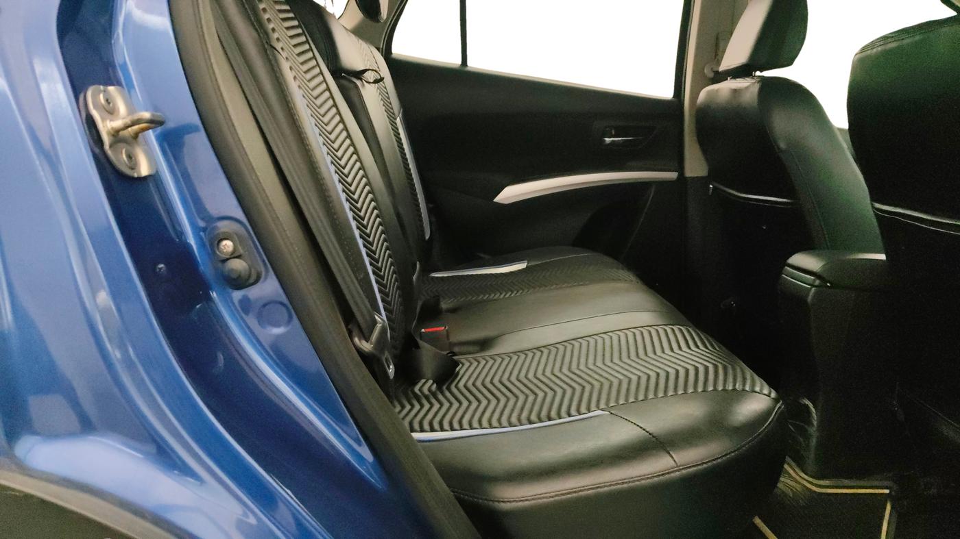 2016 Maruti S Cross ZETA 1.3, Diesel, Manual, 68,230 km, Right Side Rear Door Cabin