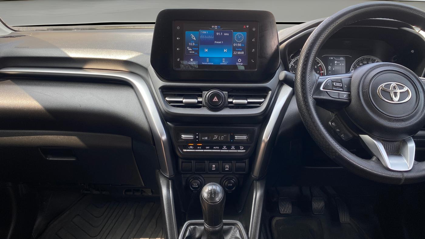 2024 Toyota URBAN CRUISER HYRYDER S NEO DRIVE, Petrol, Manual, 41,618 km, Air Conditioner
