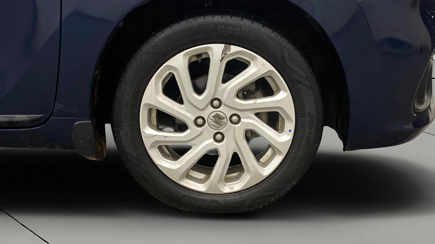 2024 Maruti Baleno ZETA 1.2 AGS, Petrol, Automatic, 27,575 km, Right Front Wheel