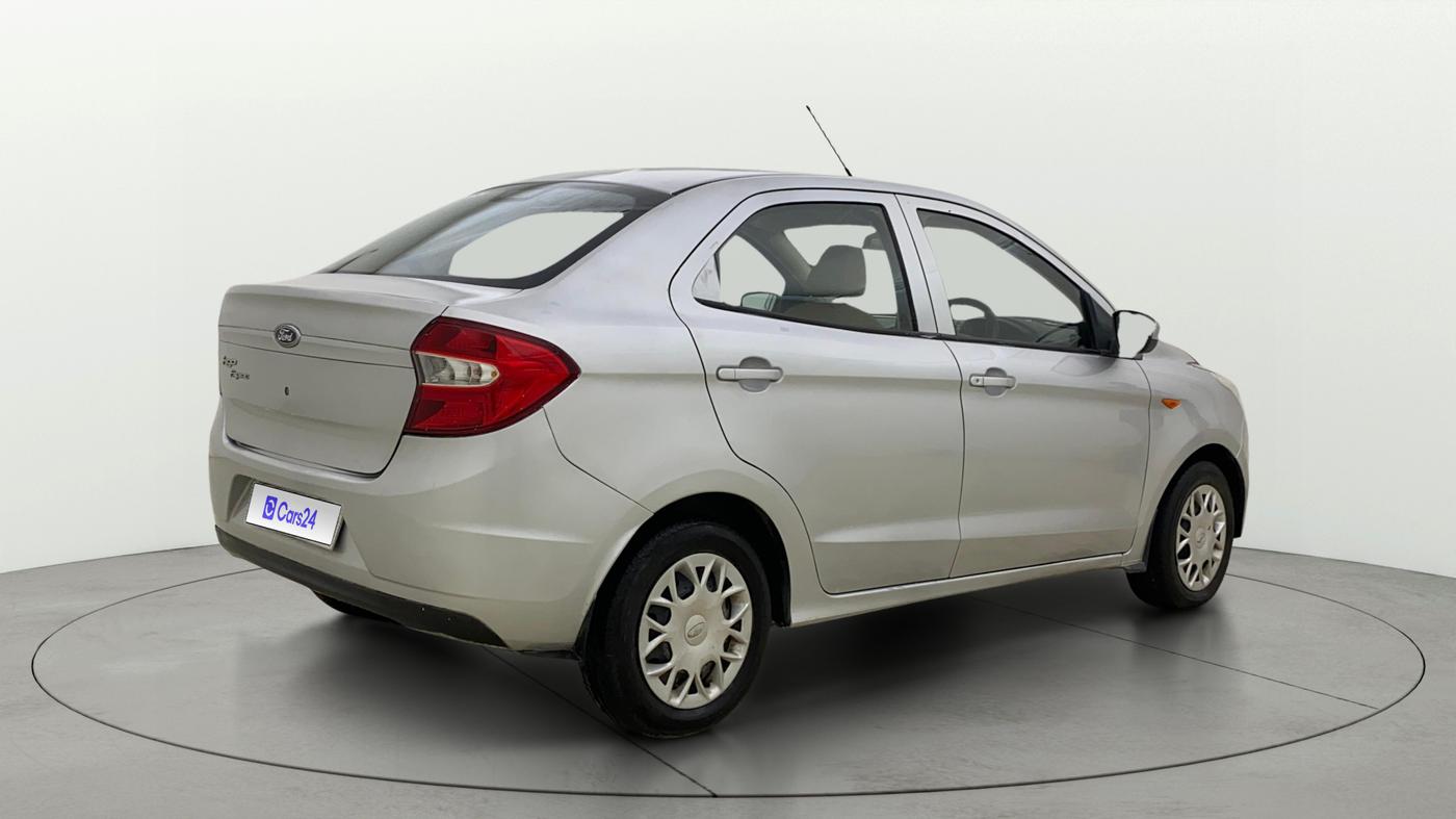 2015 Ford Figo Aspire AMBIENTE 1.2 PETROL, CNG, Manual, 1,08,212 km, Right Back Diagonal