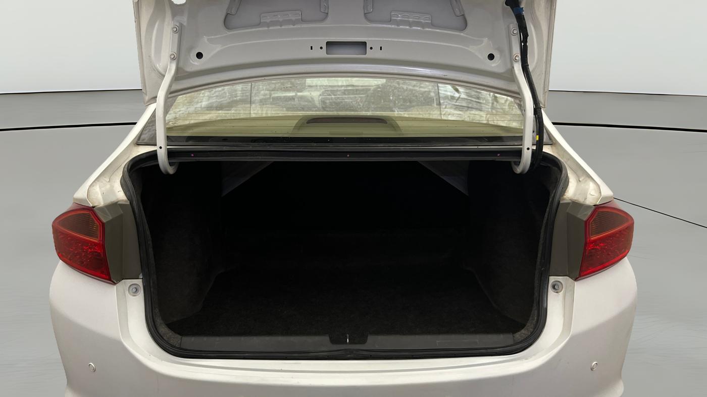 2015 Honda City 1.5L I-VTEC SV, Petrol, Manual, 44,793 km, Boot Open Zoomed View