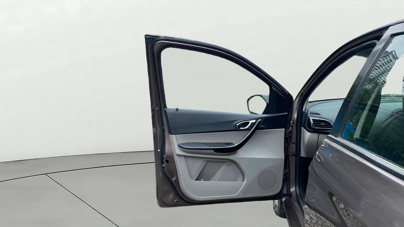 2019 Tata Tiago XZ PETROL, Petrol, Manual, 41,966 km, LHS Front Door