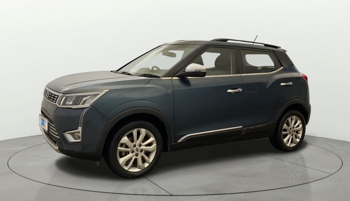 2019 Mahindra XUV300 W8 1.2 PETROL, Petrol, Manual, 84,109 km, Left Front Diagonal
