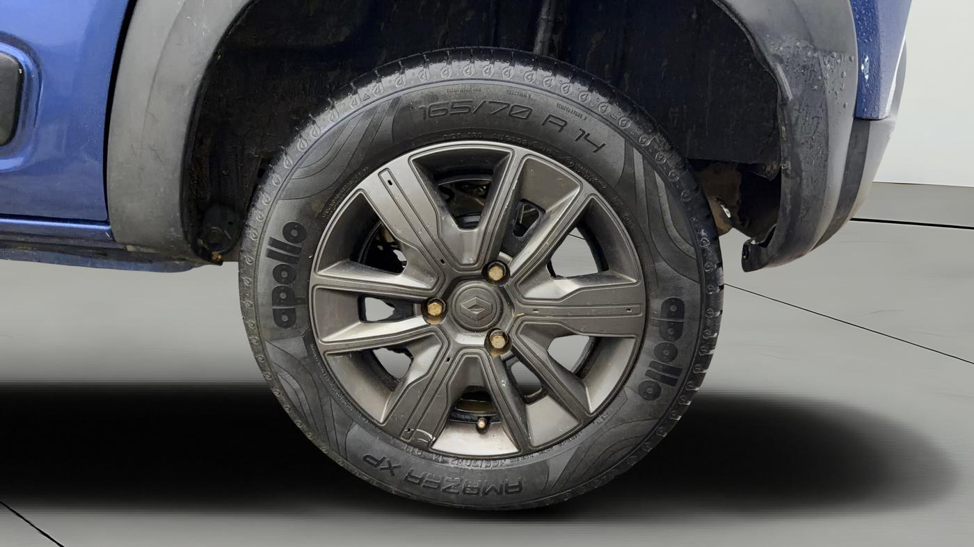 2019 Renault Kwid CLIMBER 1.0 AMT (O), Petrol, Automatic, 40,515 km, Left Rear Wheel