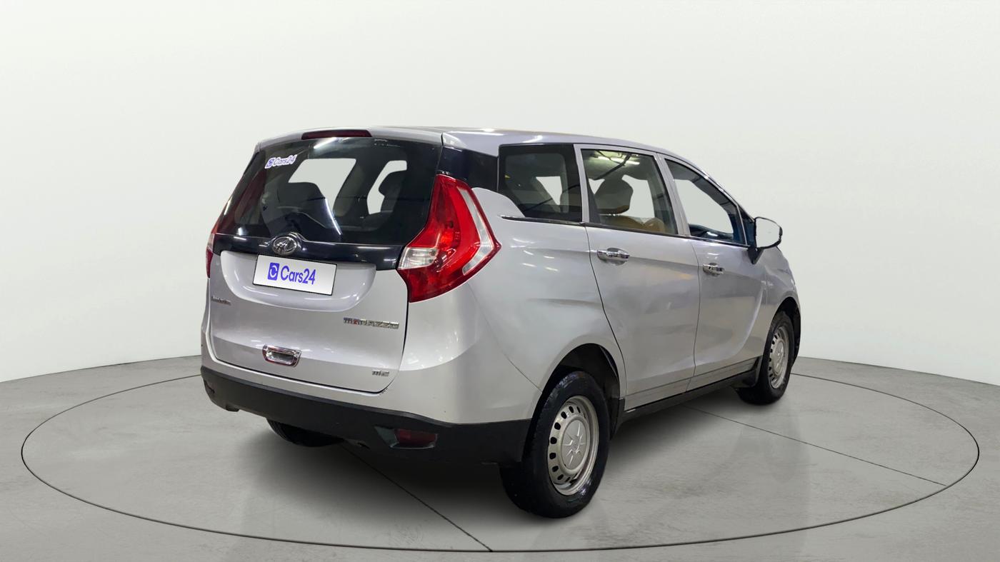 2018 Mahindra MARAZZO M2 7STR, Diesel, Manual, 1,04,829 km, Right Back Diagonal