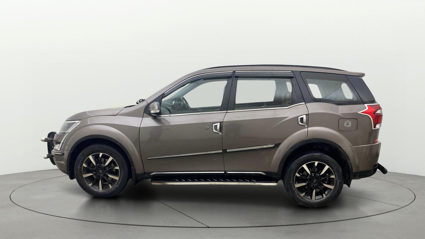 2019 Mahindra XUV500 W11 AT, Diesel, Automatic, 73,796 km, Left Side
