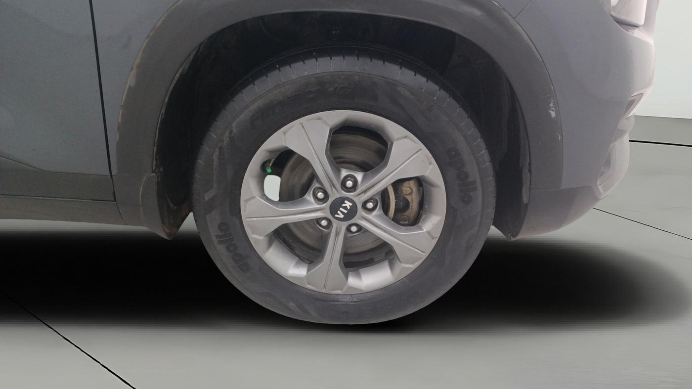 2020 KIA SELTOS HTK PLUS 1.5 DIESEL, Diesel, Manual, 1,14,663 km, Right Front Wheel