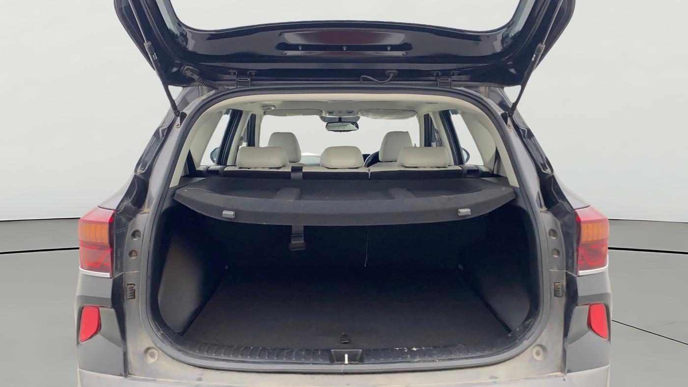 2022 KIA SELTOS HTX 1.5 PETROL, Petrol, Manual, 15,691 km, Boot Open Zoomed View