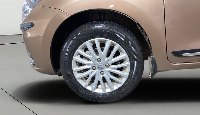 2022 Maruti Dzire ZXI AMT, Petrol, Automatic, 2,822 km, Left Front Wheel