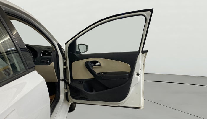 2018 Skoda Rapid STYLE 1.6 MPI AT, Petrol, Automatic, 68,232 km, RHS Front Door