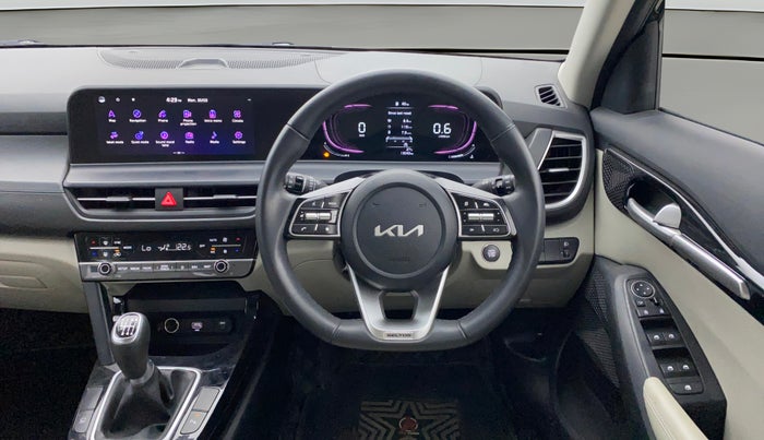 2023 KIA SELTOS  HTX 1.5 PETROL MT, Petrol, Manual, 13,029 km, Steering Wheel Close Up