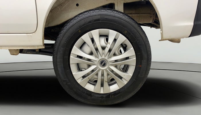 2021 Maruti Eeco 7 STR, Petrol, Manual, 11,325 km, Left Rear Wheel