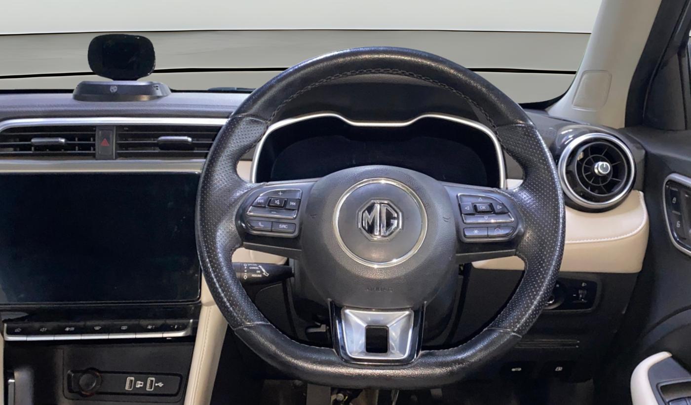 2022 MG ASTOR SHARP 1.5 MT, Petrol, Manual, 62,976 km, Steering Wheel Close Up