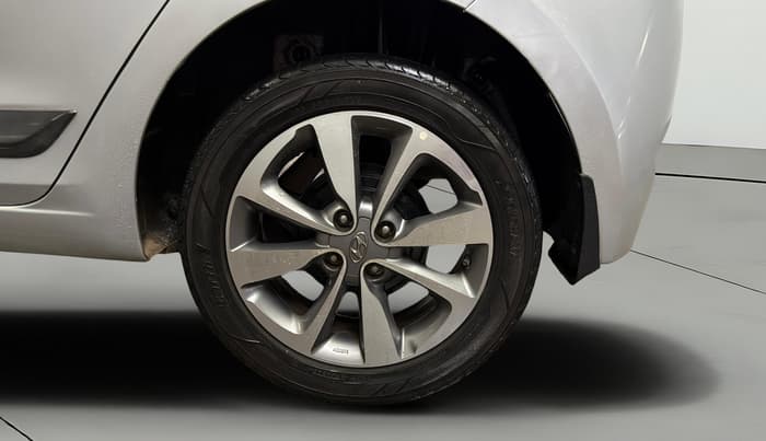 2017 Hyundai Elite i20 ASTA 1.2 (O), Petrol, Manual, 90,669 km, Left Rear Wheel