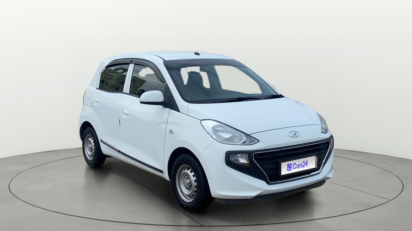 2019 Hyundai NEW SANTRO MAGNA, Petrol, Manual, 74,761 km, Right Front Diagonal