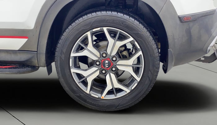 2019 KIA SELTOS GTX PLUS AT 1.5 DIESEL, Diesel, Automatic, 85,683 km, Left Rear Wheel
