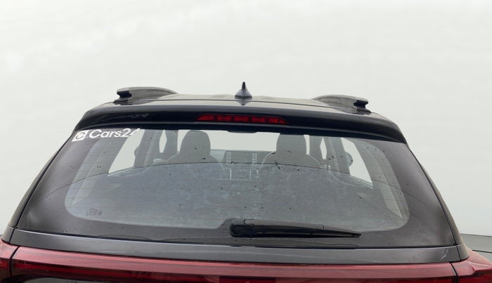 2025 KIA SONET HTK (O) 1.2 Petrol MT, Petrol, Manual, 30,406 km, Rear Windshield