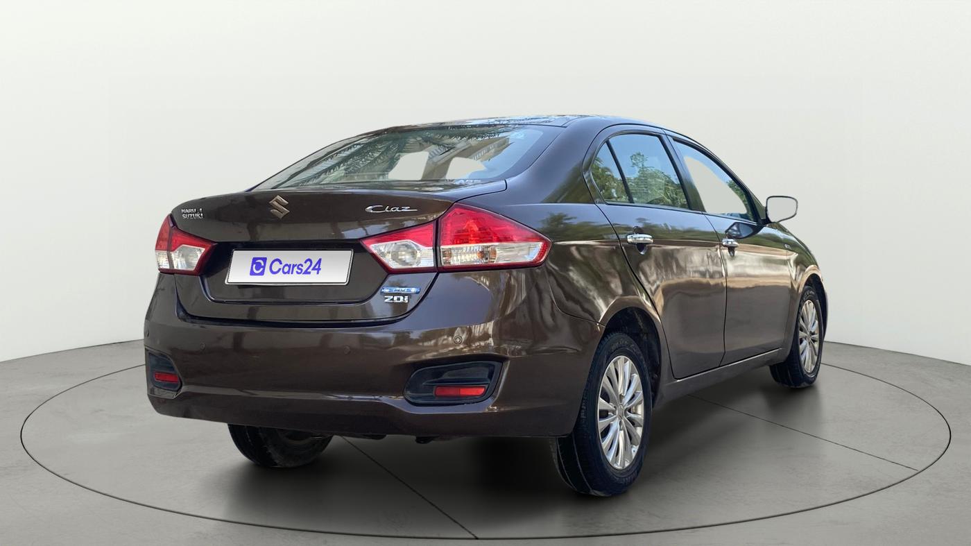 2015 Maruti Ciaz ZDI SHVS, Diesel, Manual, 66,228 km, Right Back Diagonal