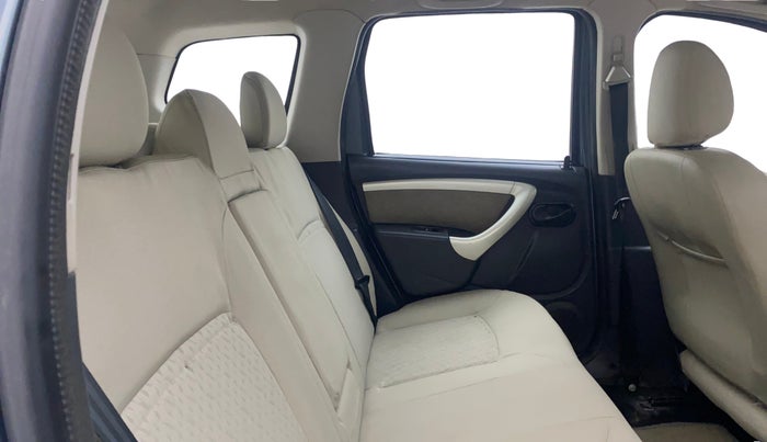 2014 Renault Duster 85 PS RXL DIESEL, Diesel, Manual, 96,698 km, Right Side Rear Door Cabin