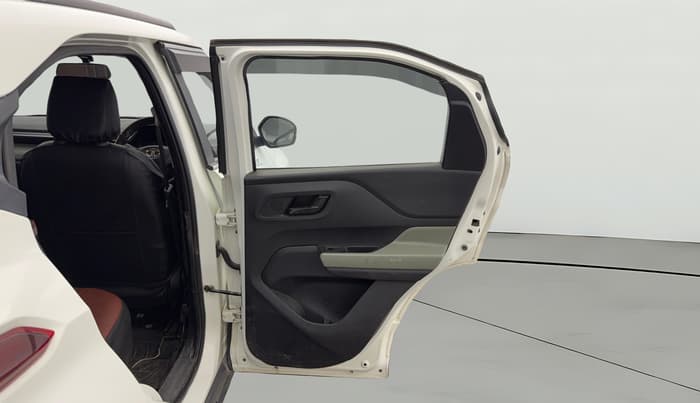 2021 Tata PUNCH ADVENTURE MT, CNG, Manual, 50,698 km, RHS Rear Door