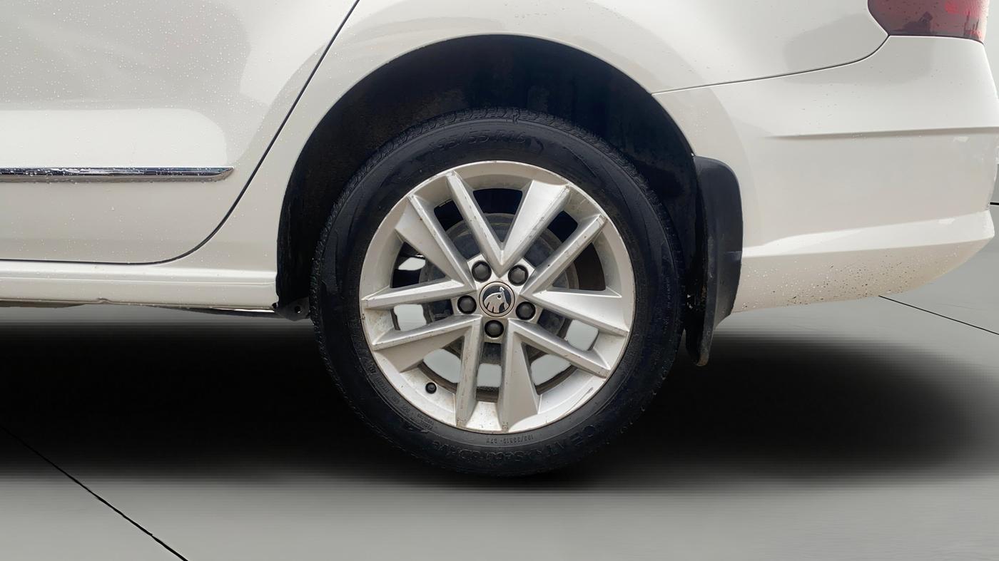 2021 Skoda Rapid STYLE TSI, Petrol, Manual, 1,00,116 km, Left Rear Wheel