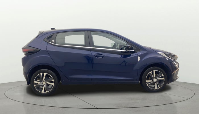 2023 Tata ALTROZ XZA + SUNROOF, Petrol, Automatic, 24,105 km, Right Side View