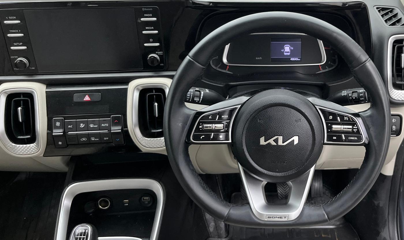 2021 KIA SONET HTX 1.5, Diesel, Manual, 48,554 km, Steering Wheel Close Up