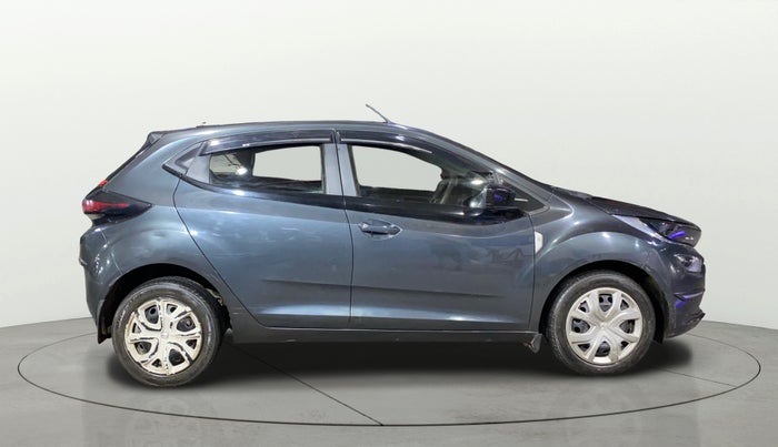 2020 Tata ALTROZ XT PETROL, Petrol, Manual, 39,336 km, Right Side View