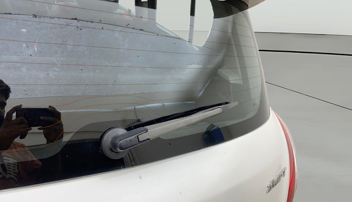 2015 Maruti Swift ZXI, Petrol, Manual, 55,423 km, Rear Wiper