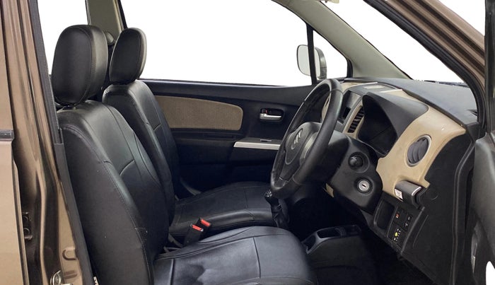 2017 Maruti Wagon R 1.0 LXI CNG, CNG, Manual, 9,868 km, Right Side Front Door Cabin