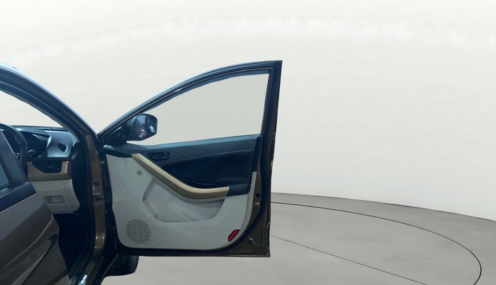 2023 Tata NEXON  XZA Plus LUXS Jet, Petrol, Automatic, 26,626 km, RHS Front Door