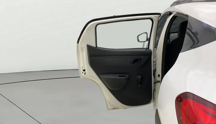 2016 Renault Kwid RXT 1.0 AMT, Petrol, Automatic, 55,410 km, LHS Rear Door