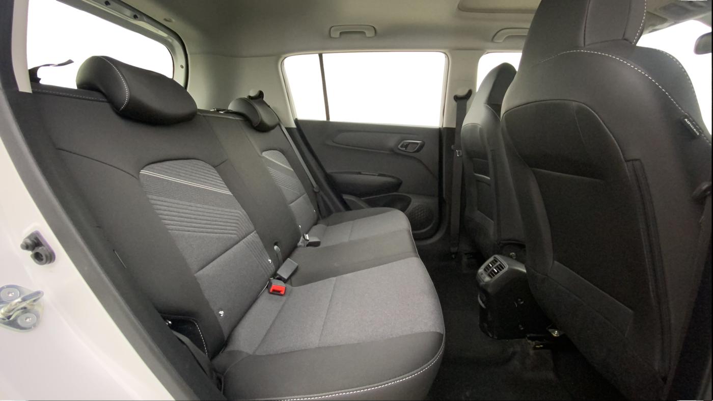 2025 Hyundai EXTER SX 1.2 MT Hy-CNG Duo , CNG, Manual, 3,515 km, Right Side Rear Door Cabin
