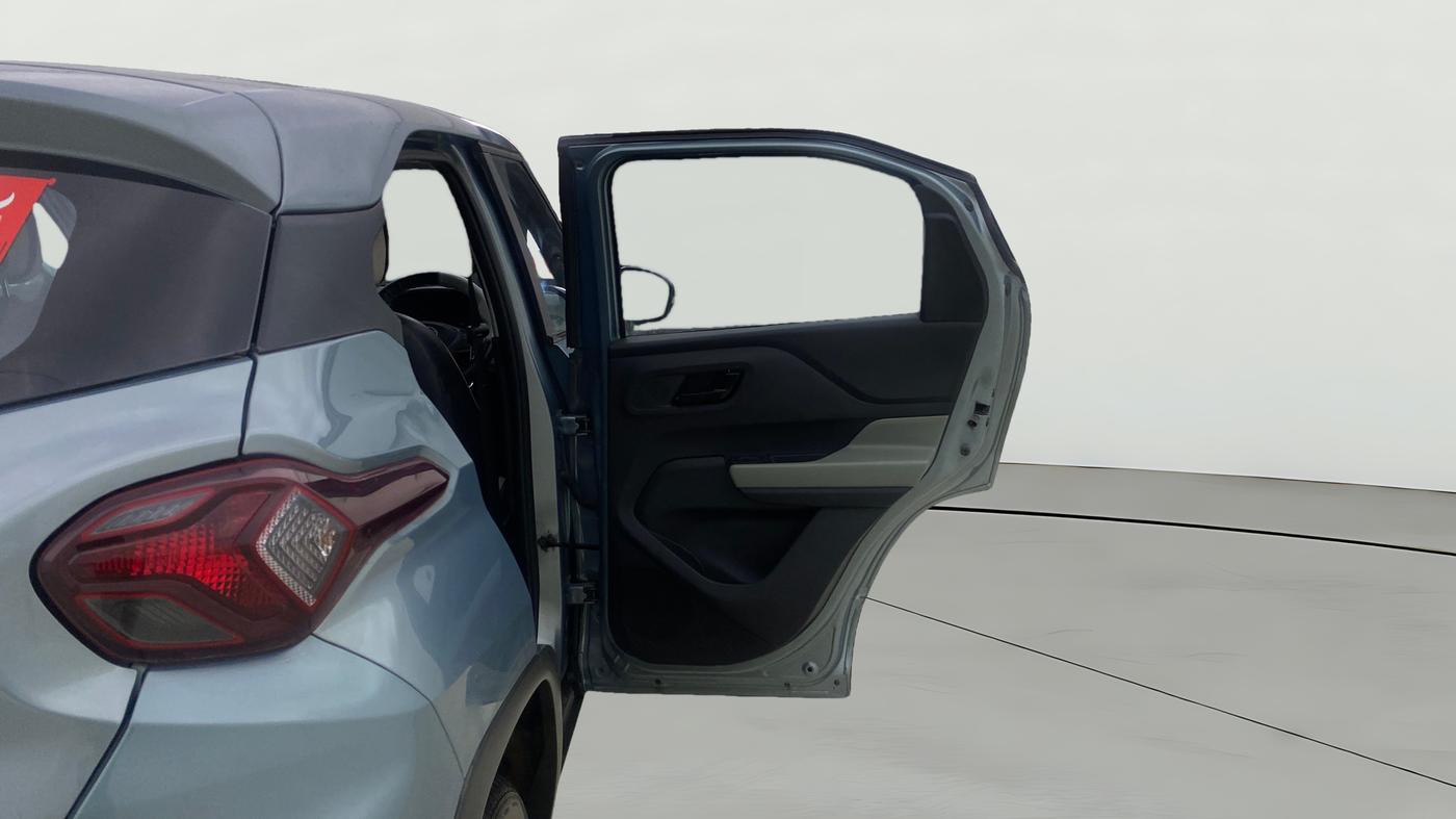2022 Tata PUNCH ADVENTURE MT, Petrol, Manual, 9,426 km, RHS Rear Door
