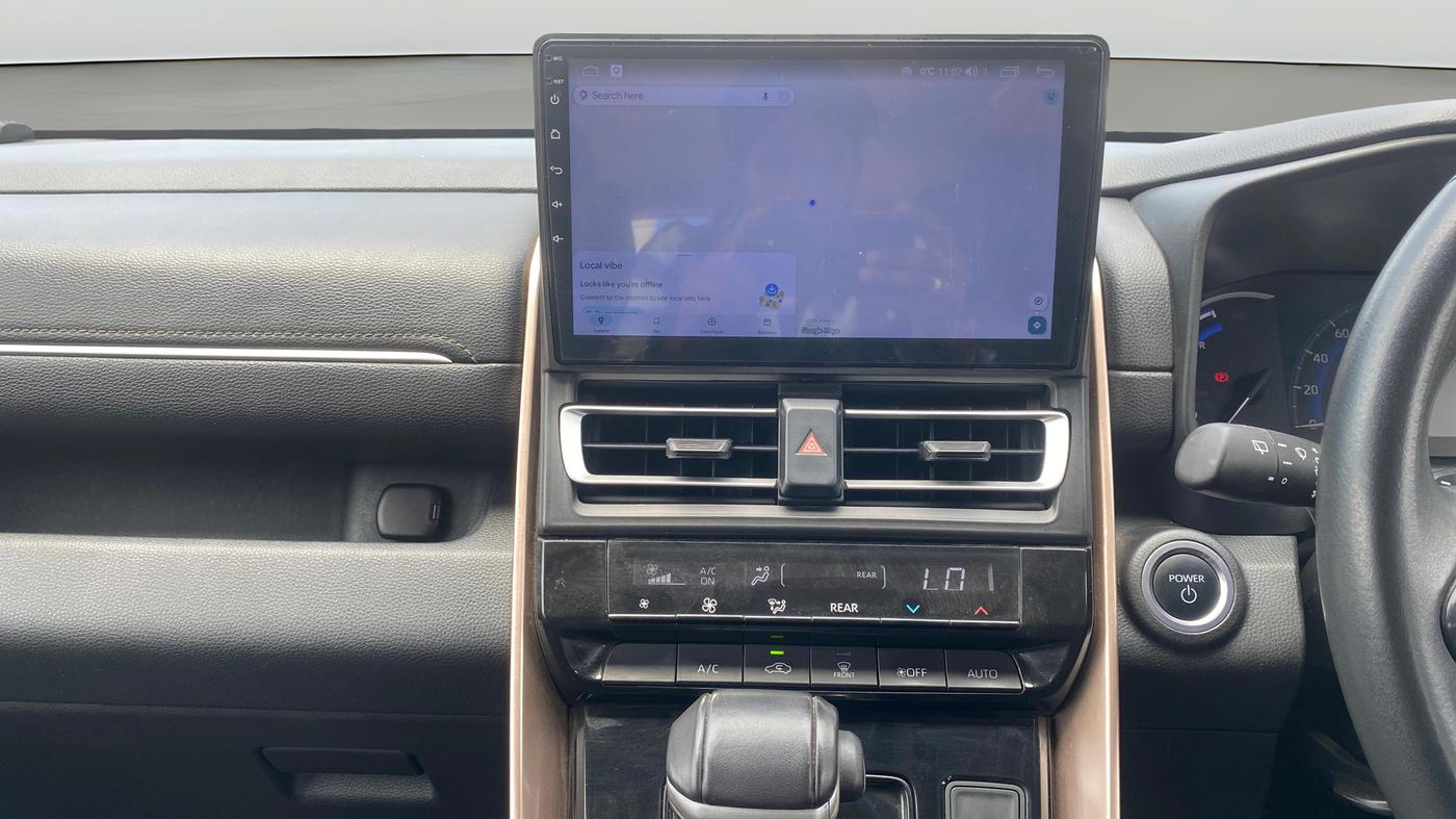 2023 Maruti Invicto ZETA PLUS 7 STR STRONG HYBRID, Hybrid, Automatic, 43,056 km, Air Conditioner
