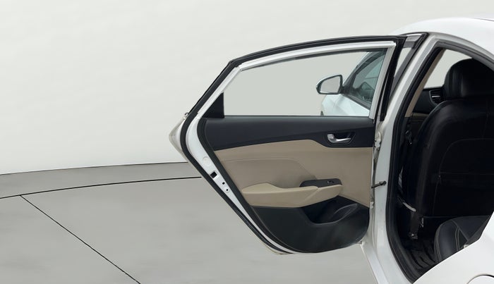 2021 Hyundai Verna S PLUS 1.5 VTVT, Petrol, Manual, 33,753 km, LHS Rear Door